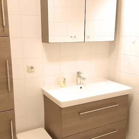 Apartment Ulmenschlösschen - 16-01