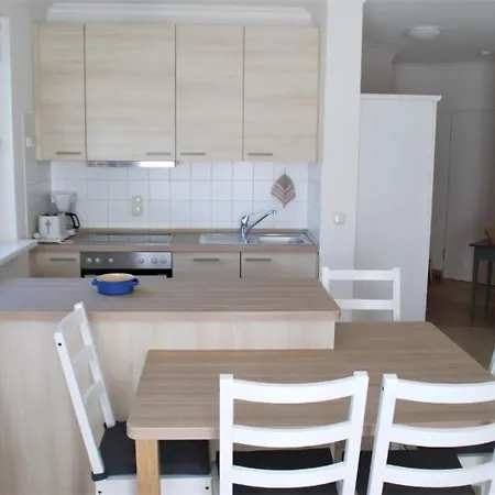 Apartment Ulmenschlösschen - 16-01