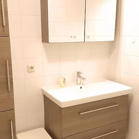 Apartment Ulmenschlösschen - 16-01